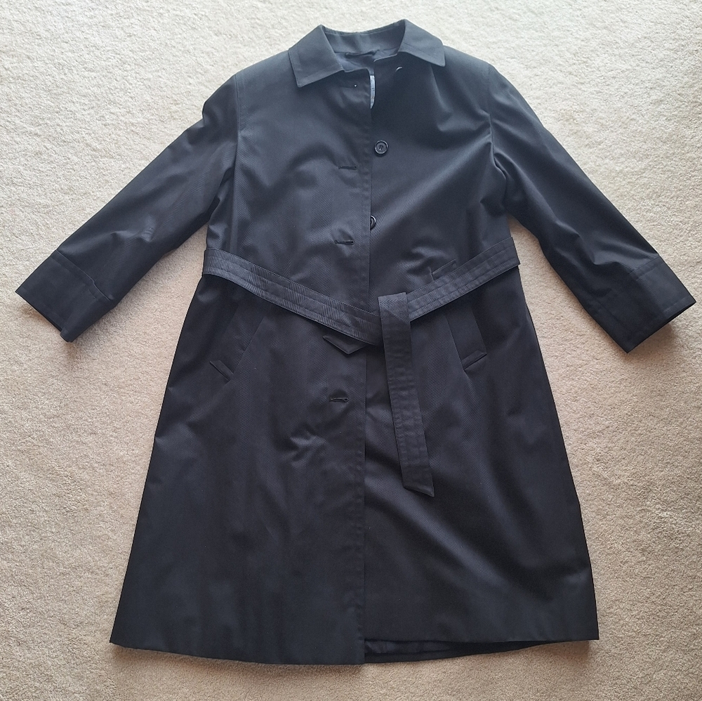 Aquascutum Women's Black Trench Coat